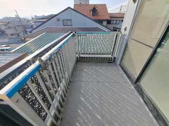 【バルコニー】