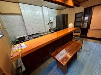 神戸市中央区二宮町３丁目の店舗一部の画像