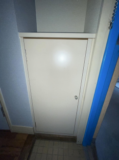 千鶴興産ビルの画像
