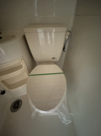 清潔感のあるトイレです
