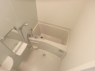 日々の疲れを癒すお風呂付です