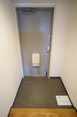 【玄関】