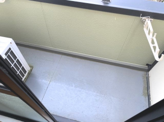 【バルコニー】