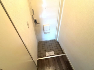 【玄関】