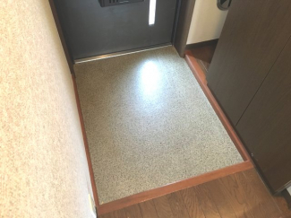 【玄関】
