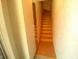 明るい玄関です