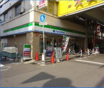 ファミリーマート神戸日暮通店まで107m