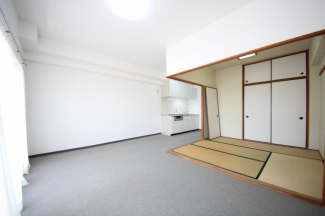 リビング別角度、和室襖開放状態