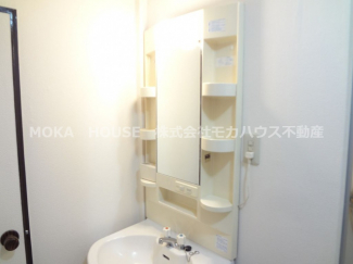 忙しい朝には欠かせない洗面所です