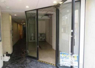 神戸市中央区中山手通１丁目の店舗一部の画像