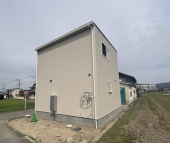 東温市北野田の一戸建ての画像
