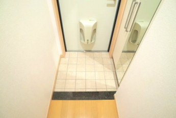 【玄関】