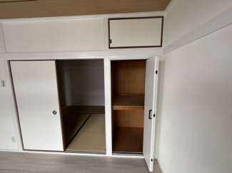 小物を収納するのに便利です