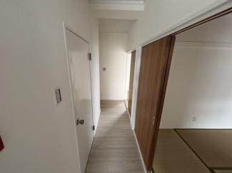 中はこのようになっています