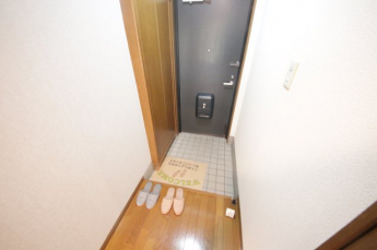 ゆったりとした玄関です