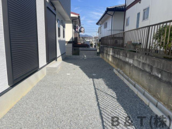 たまにはお庭で休日を過ごしてみるのもよいかもしれません