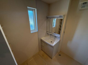 松山市南白水３丁目の中古一戸建ての画像