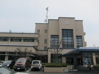 砥部町役場まで1222m