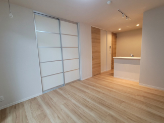 ナチュラルカラーのお部屋です
