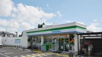 ファミリーマート伊丹森本店まで450m
