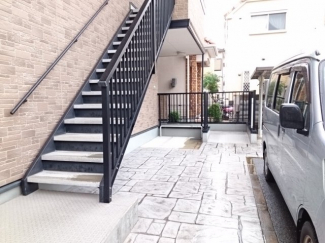 【エントランス】