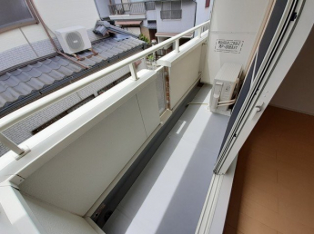 【バルコニー】