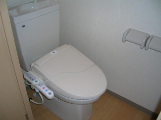 シャワー付トイレ