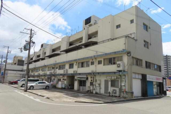 北側から撮影　１０２号室（１階東から２軒目）