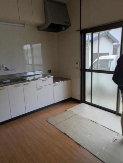 松山市高岡町の一戸建ての画像