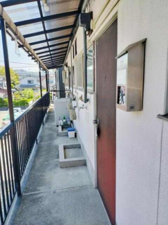 松山市東長戸３丁目のアパートの画像