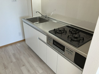 ※写真は同物件別部屋です