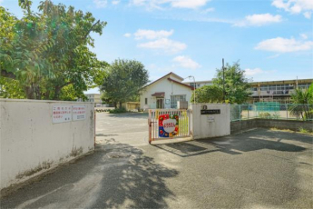 加古川市立鳩里幼稚園まで930m