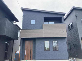 《ヤマダホームズ施行》時を重ねても美しさが続く、シンプルモダ