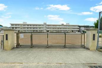 姫路市立中寺小学校まで1400m