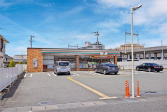セブンイレブン 姫路阿保北店まで500m