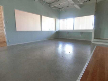 高砂市神爪１丁目の店舗一部の画像