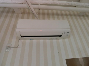 高砂市神爪１丁目の店舗一部の画像