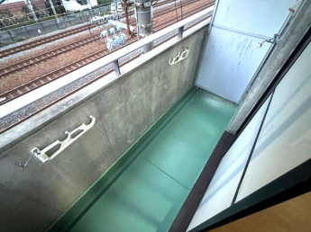 【バルコニー】