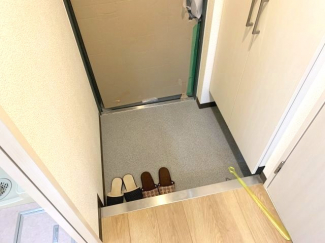 【玄関】