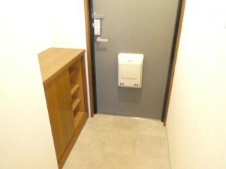 【玄関】