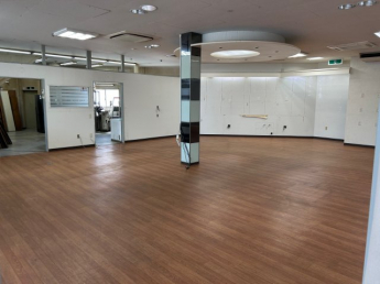 西二見店舗事務所の画像