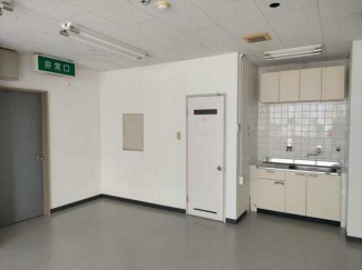 神戸市須磨区平田町２丁目の店舗事務所の画像