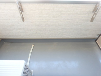 お洗濯にも便利なバルコニー付き