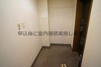 参考、同建物・反転間取りの号室