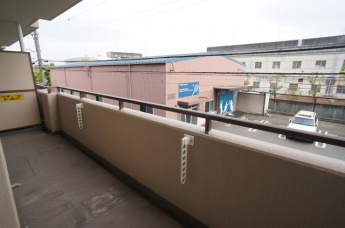 参考、同建物・反転間取りの号室