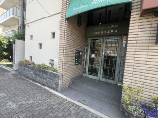 【エントランス】