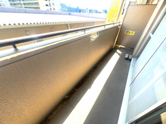 【バルコニー】