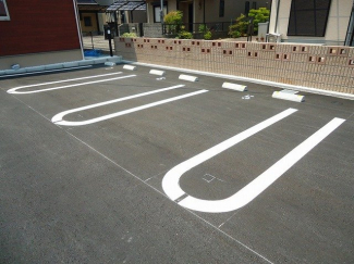 【駐車場】