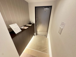 【玄関】