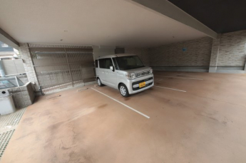 駐車スペースもあります